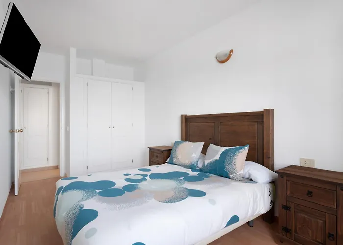 - Apart-piscina Naturales *